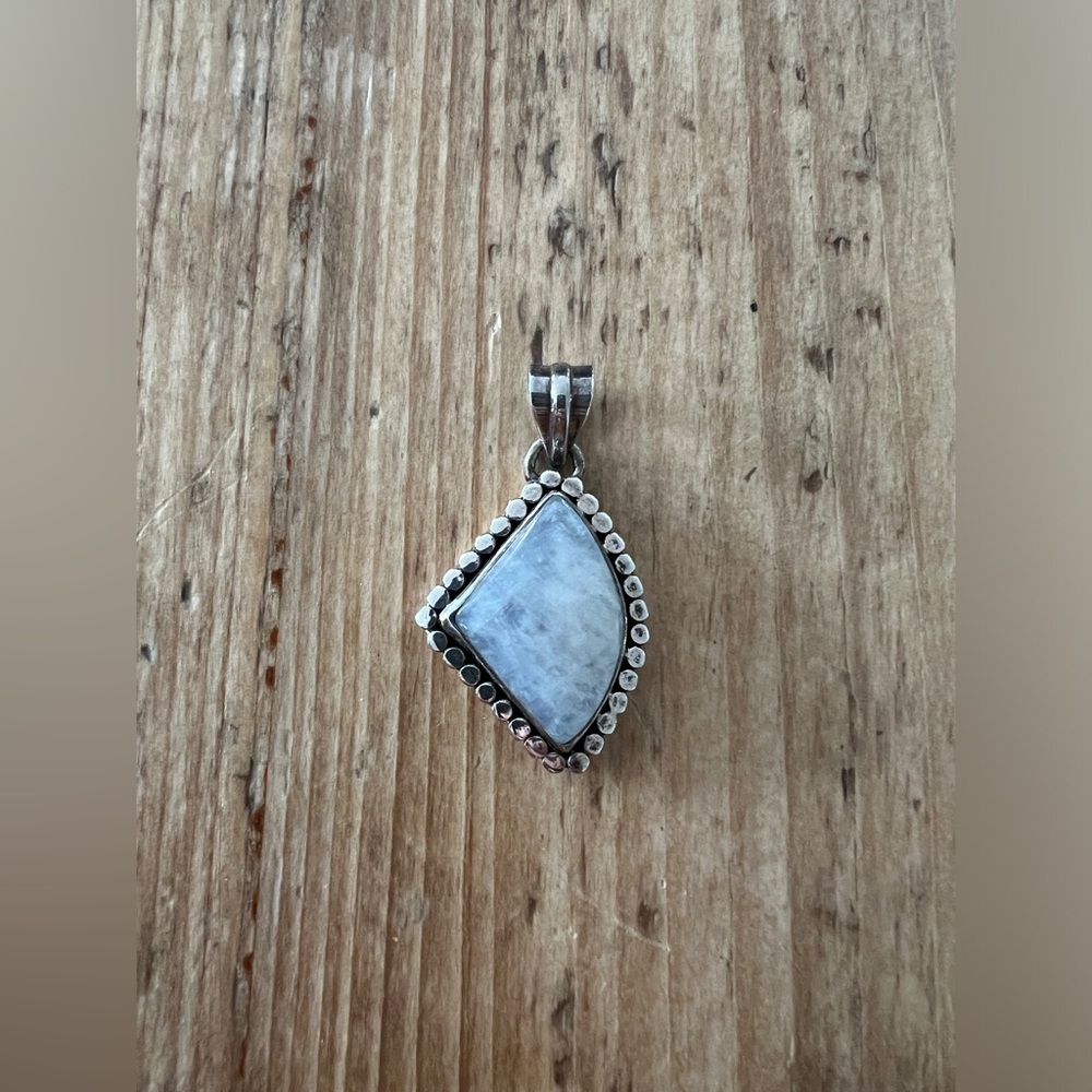 925 Sterling Silver Moonstone Pendant